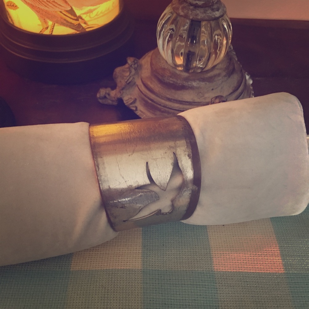 Bangle bracelet